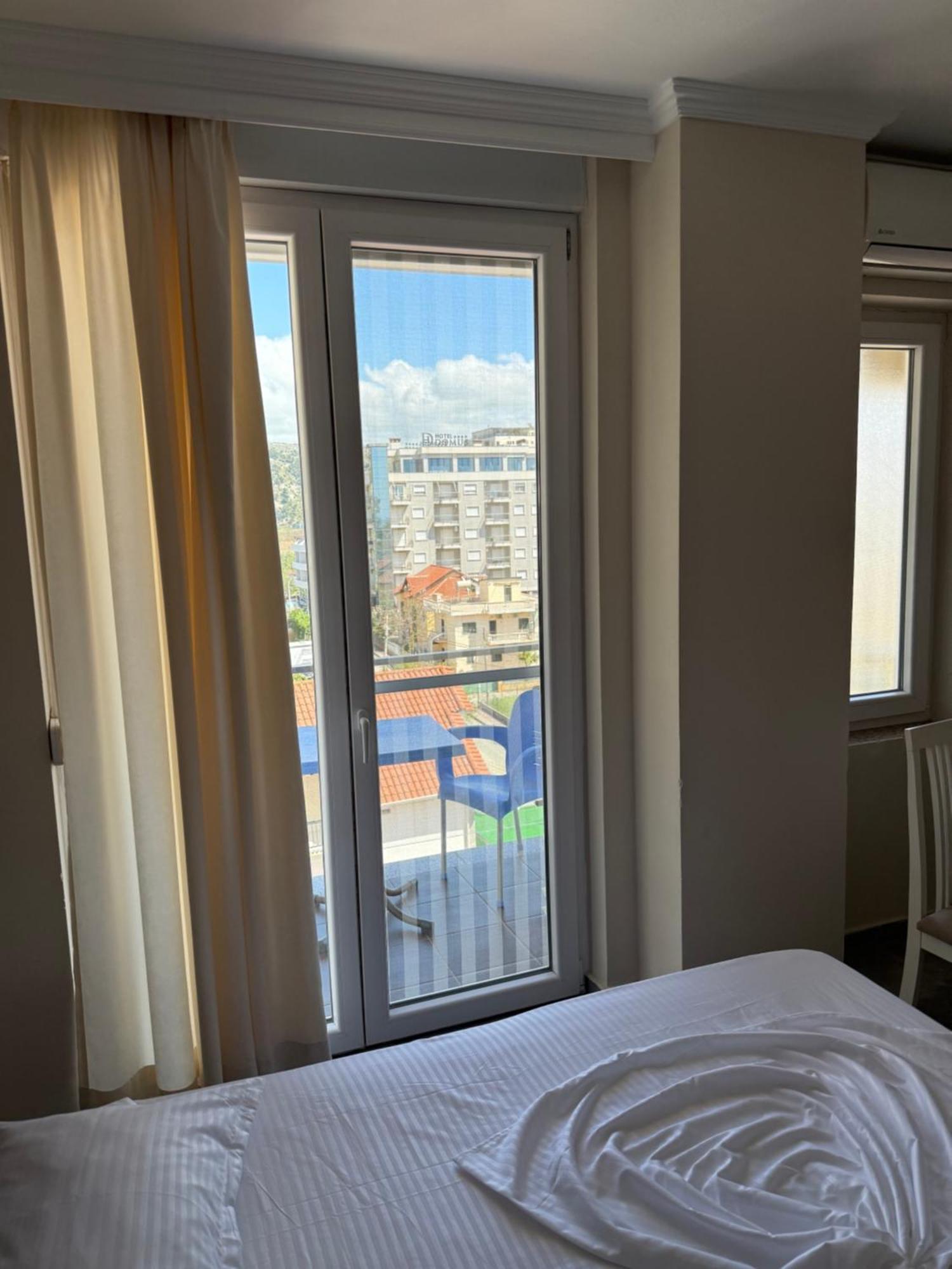 Shengjin Apartaments ภายนอก รูปภาพ